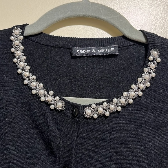 Cable & Gauge Size M black sweater - Picture 4 of 7